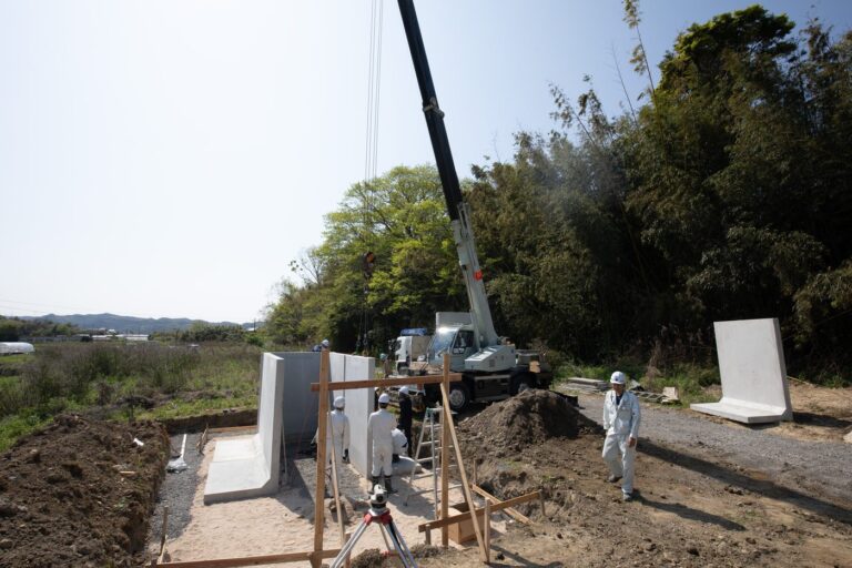 2021年浸水防止塀実験　コンクレタス・三和コンクリート工業共同実験