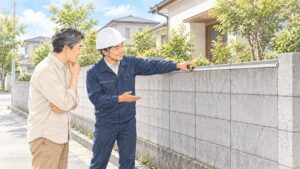 【撤去費用】ブロック塀の撤去はいくら？補助金と、建て替えの選び方